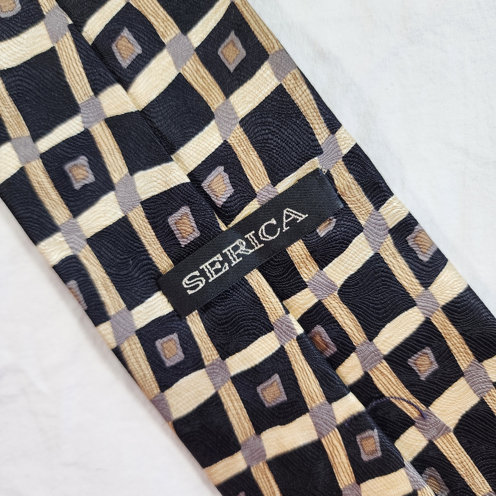 Serica Geometric Patterned Tie